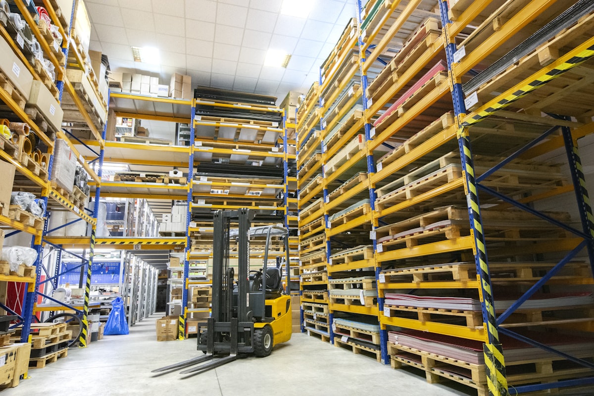 Handling with forklift